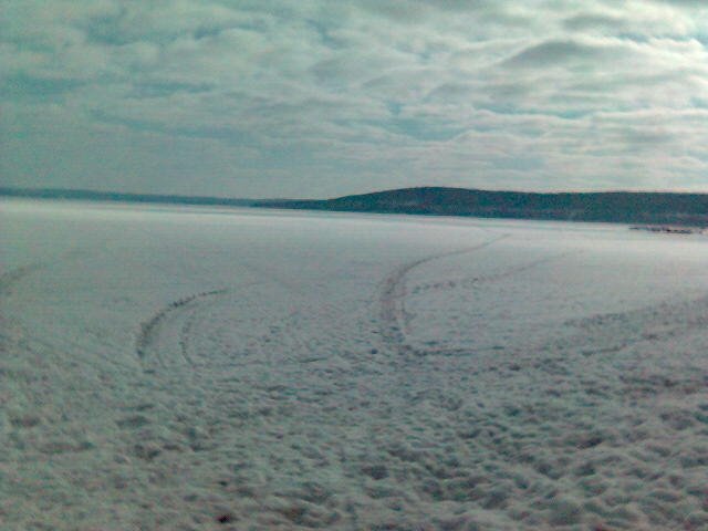 Онего во льдах 12,04,2009