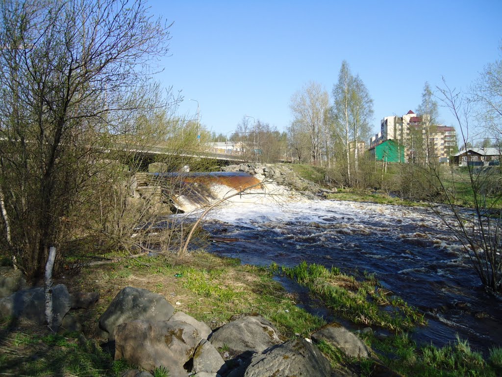 Водопад на Лососинке