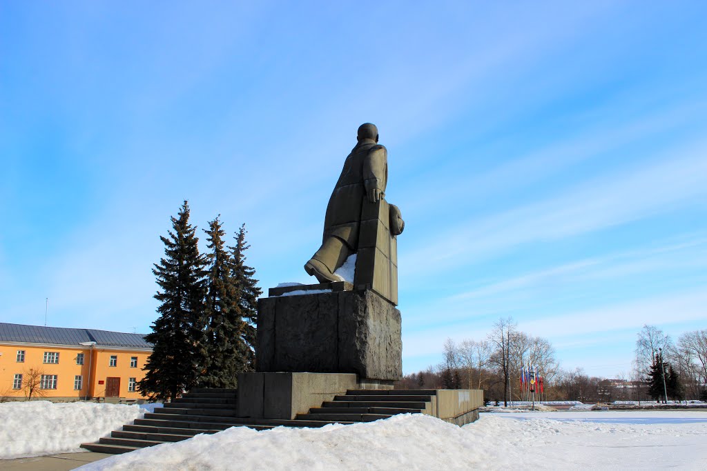 Памятник Владимиру Ильичу Ленину