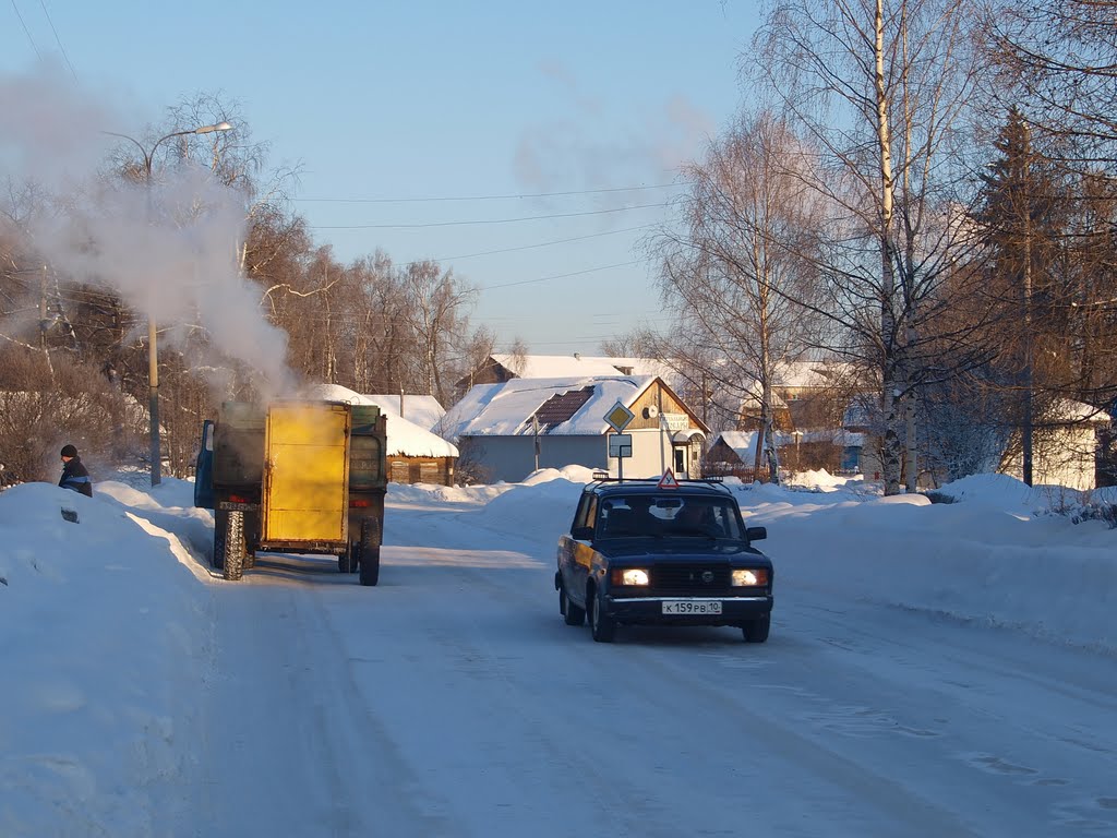 ул. Ленина, перспектива от Сбербанка. Температура за бортом -30° С.