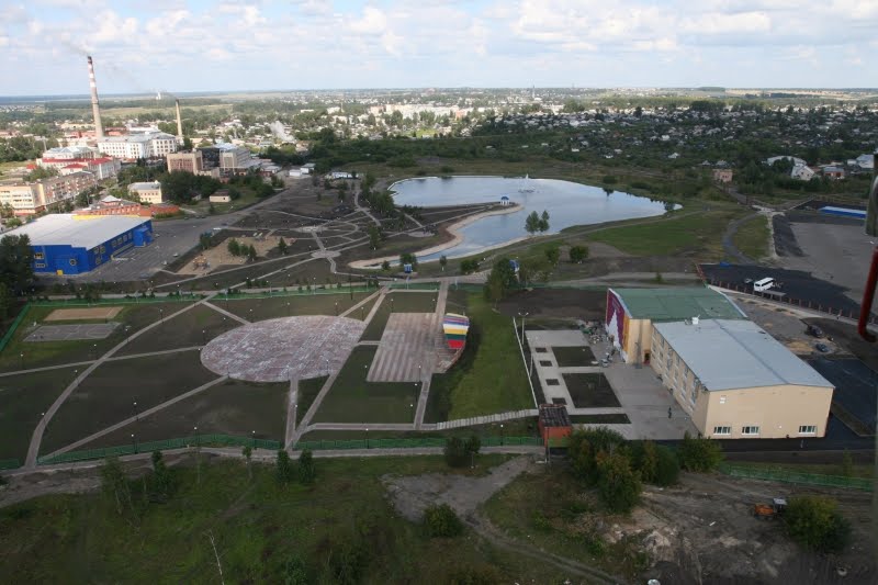 С вертолета