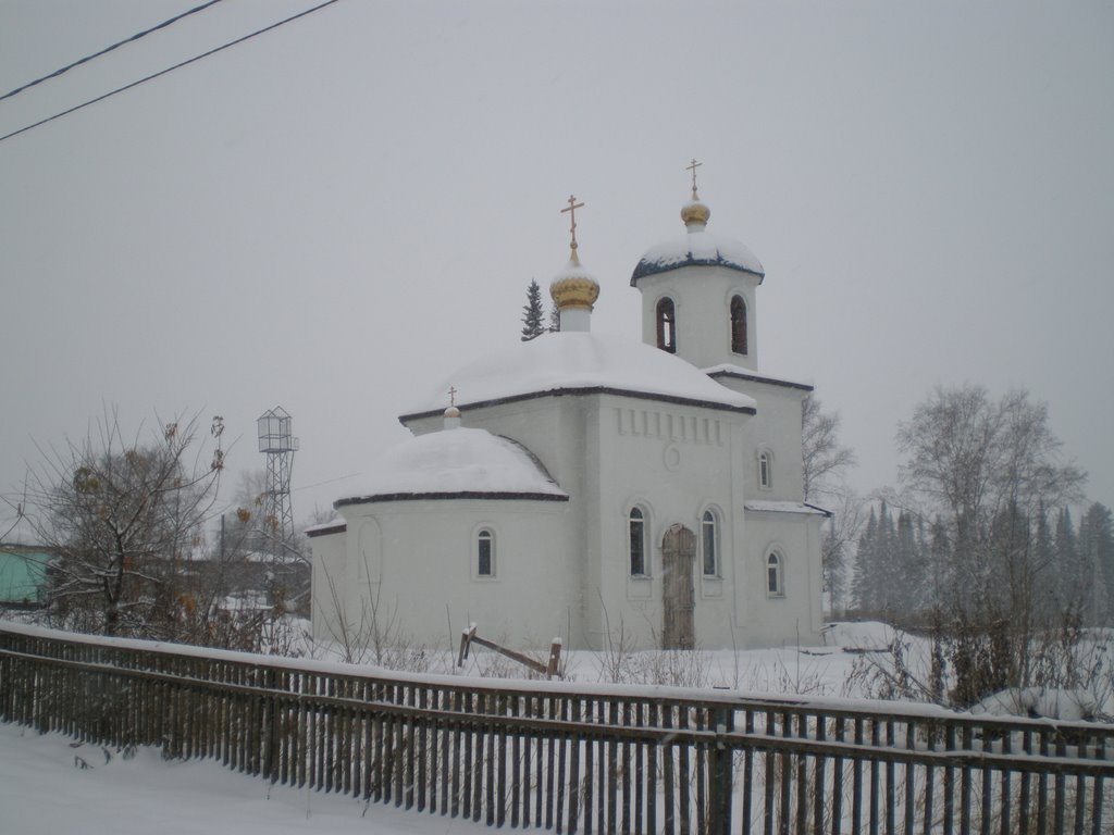 Строящаяся церковь
