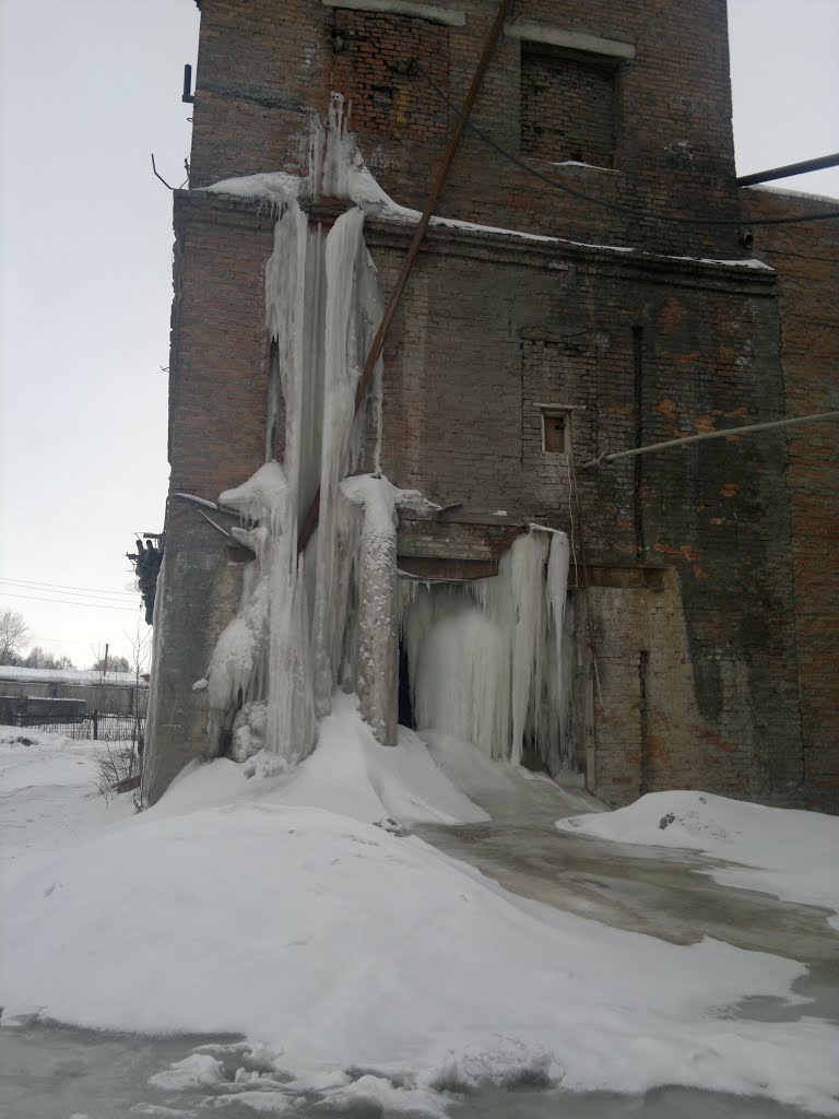 Лед, бетонный узел.