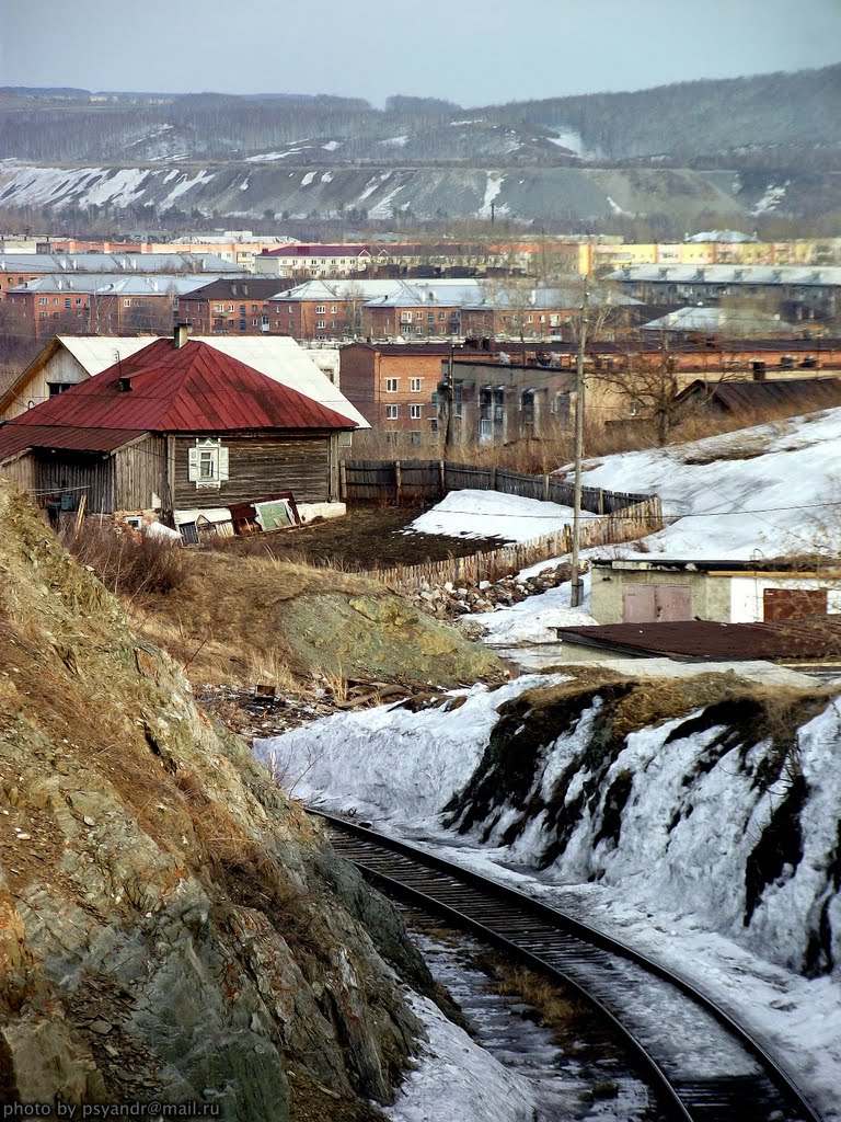 Гурьевск, вид с ж/д в горах