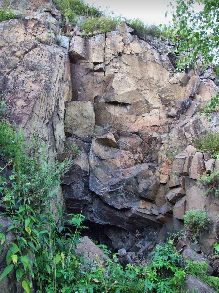 Отводной тоннель Крапивинского гидроузла. By-pass a tunnel of Krapivinsky hydroknot.