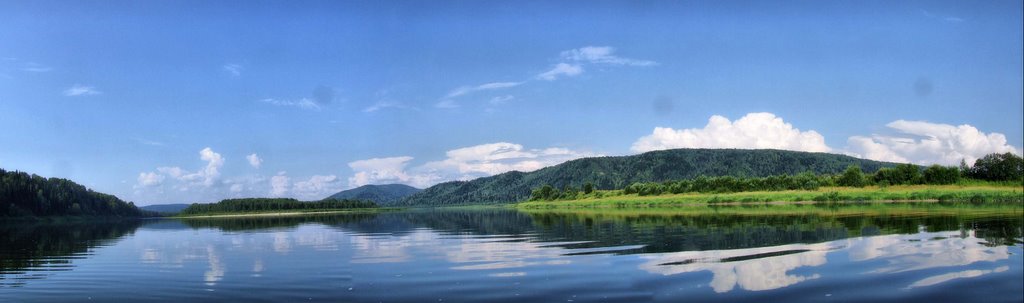 Хребет Кузнецкий Алатау в районе Тайдона. Ridge Kuznetsk Ala Tau in area Tajdon.