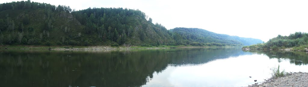 Томь в районе створа