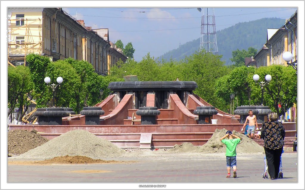 2005-06-07 Междуреченск строительство фонтана