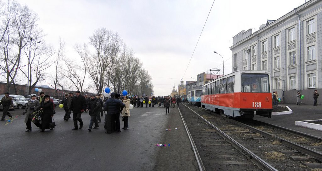 пр. Шахтёров, 1 мая 2006