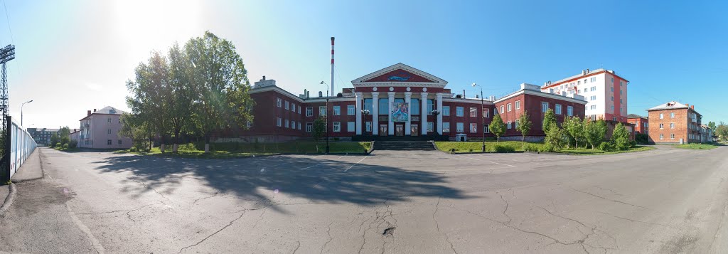 Дворец спорта «Дельфин», июнь 2013