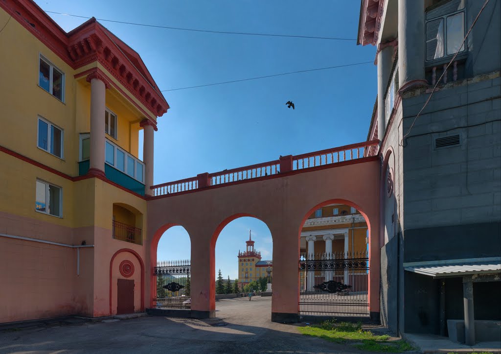 Старинная архитектура, июнь 2013