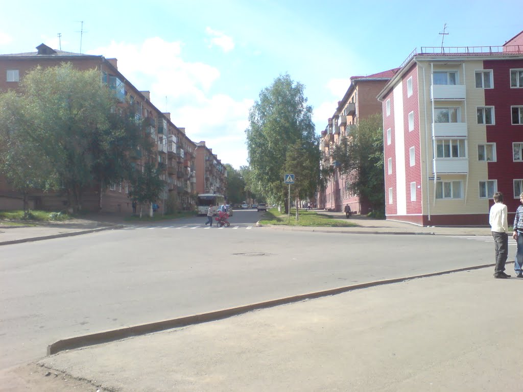 перекресток Строительной и Комсамольской улицы