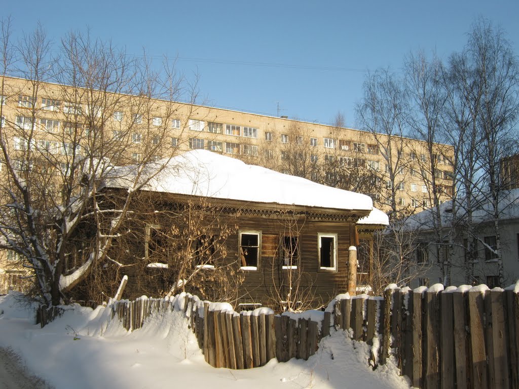 Дом из прошлого. Ул.Гласисная.