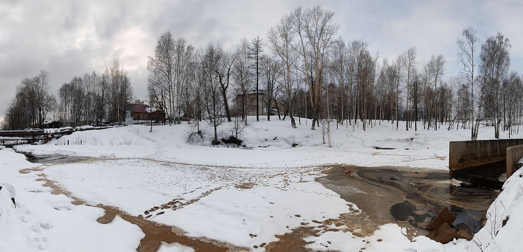 Весной ещё не пахнет