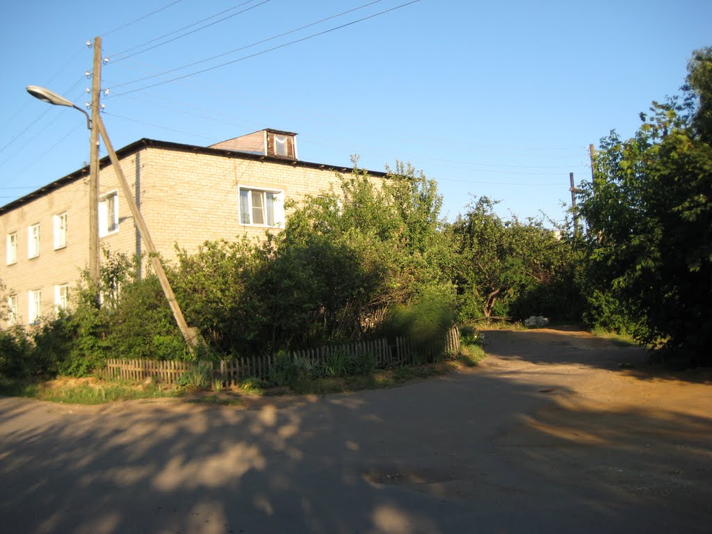 ул. Кирова, 16