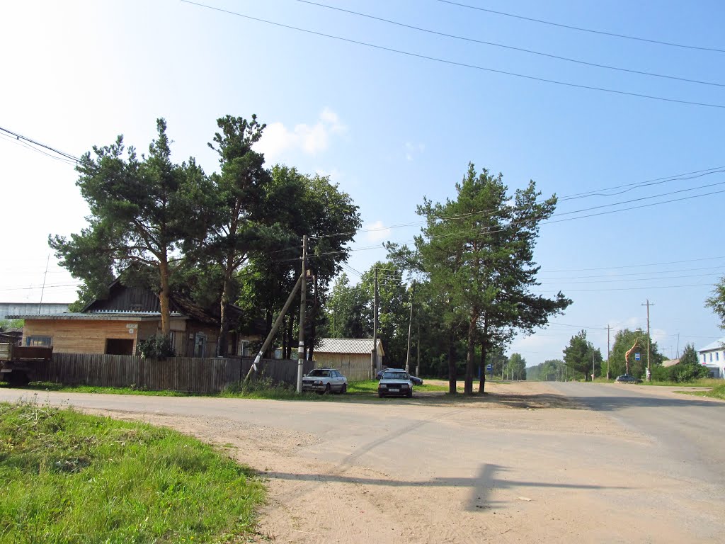 Развилка улиц Железнодорожная-Калинина