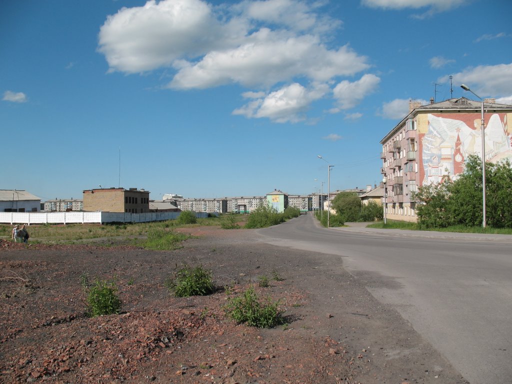 ул. Комарова