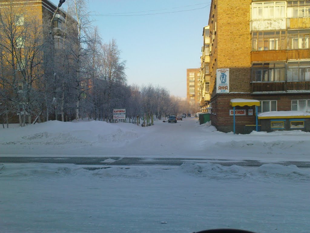 Чернова 2, фасад