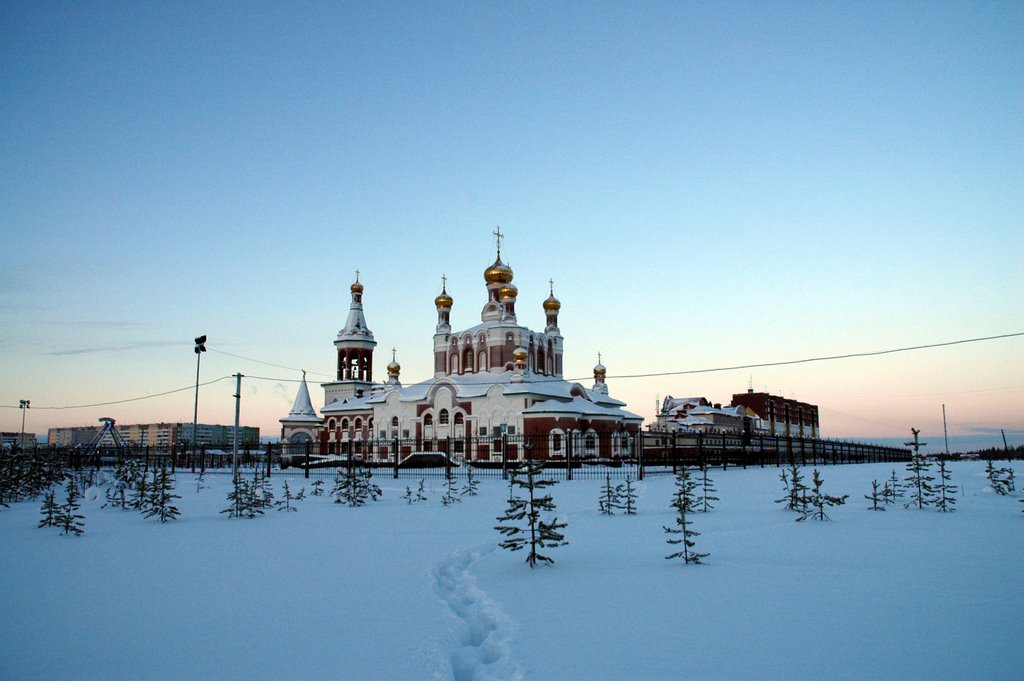 Храм Усинска