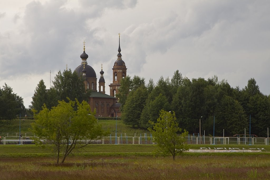Temple in Volgorechensk, July-2009