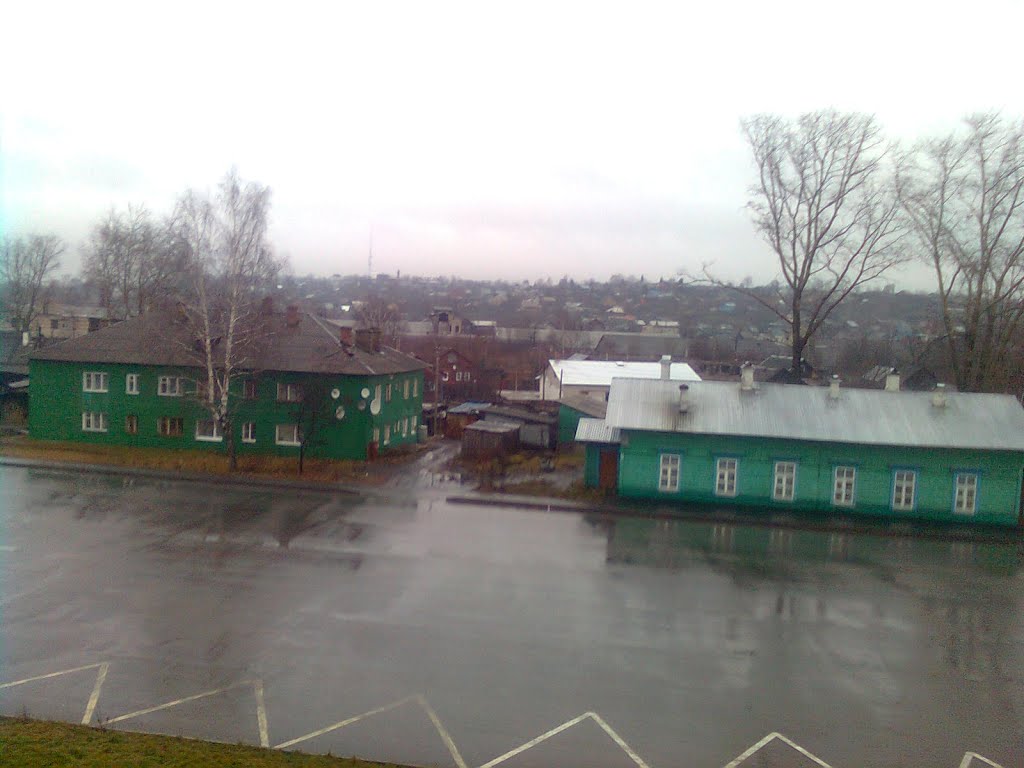 у вокзала
