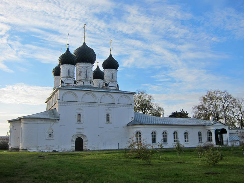 Макарьевская церковь в Макарьево-Унженском монастыре.