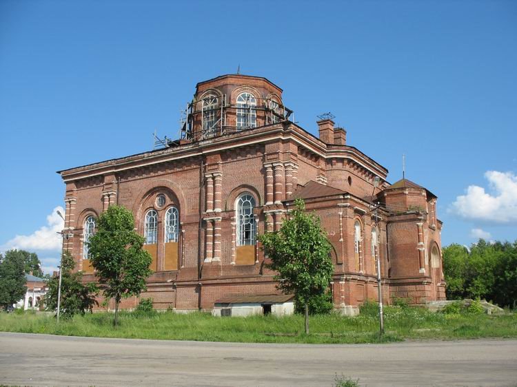 Тихвинский собор города Макарьева.