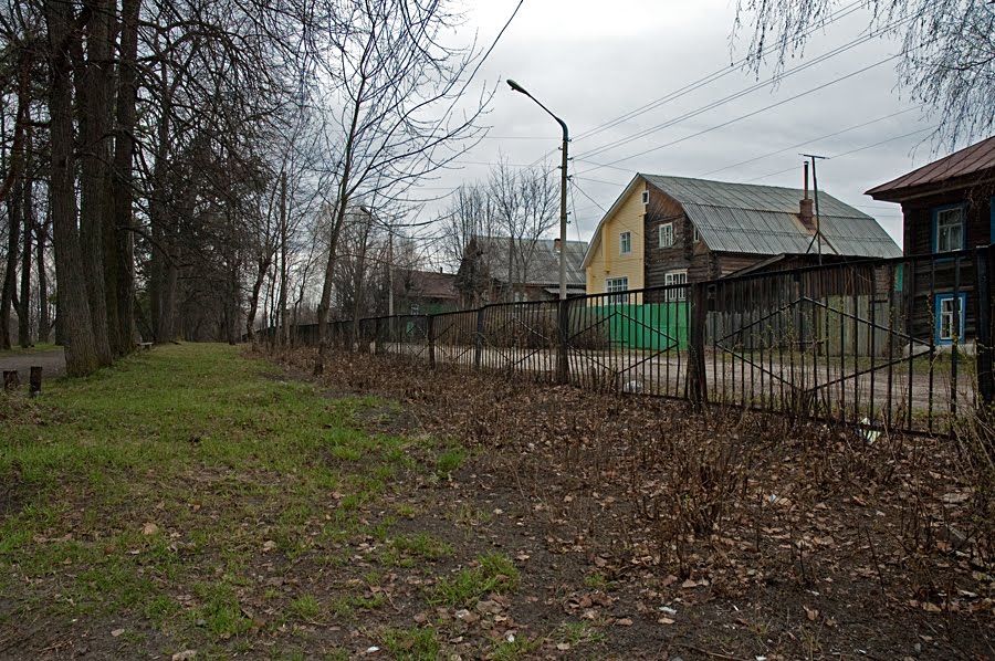 за Костромой, Макарьев, Троицкий Макариево-Унженский монастырь