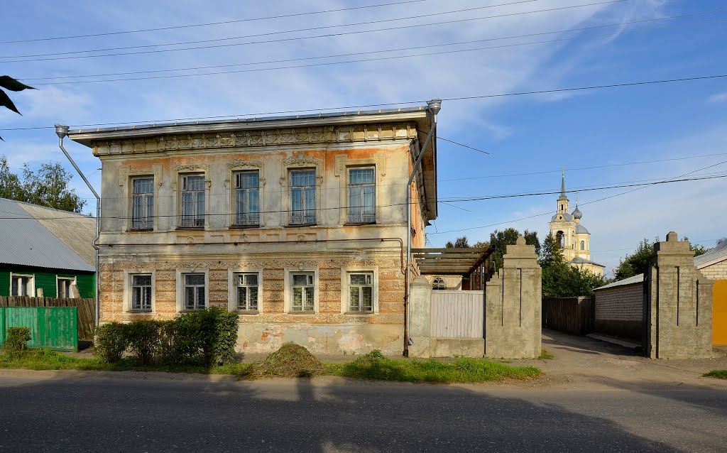 Нерехта. Ул. Ленина,13. Дом купца А.А.Сыромятникова.