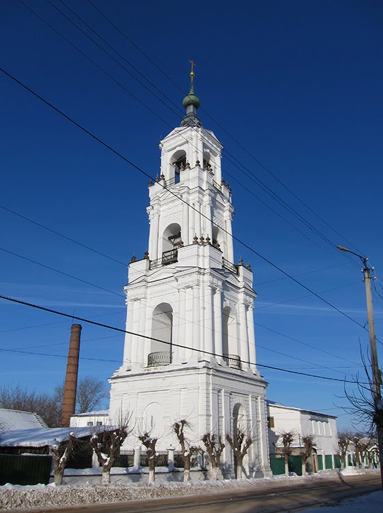 Колокольня Казанского собора города Нерехты.