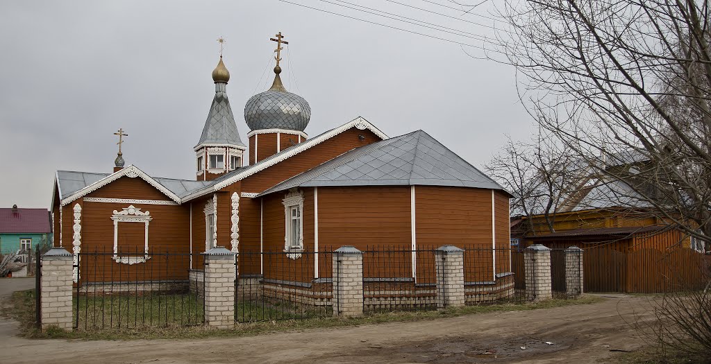 Новая Церковь. Костромская область. Островский район. Посёлок Островское.
