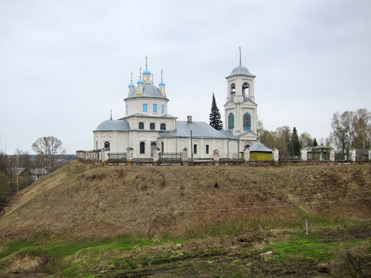 Соборная гора в Парфеньево.