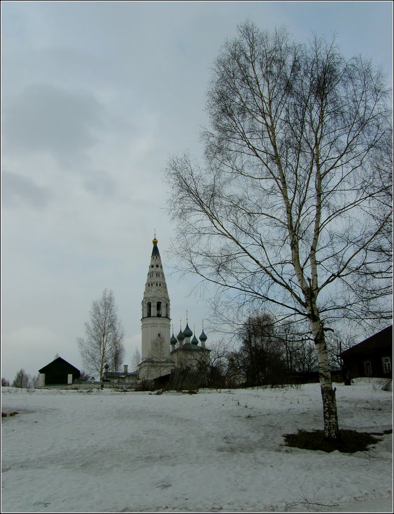 апрель
