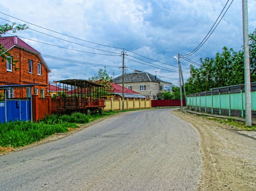 Apsheronsk city, Gravijnaya str. - г. Апшеронск, ул. Гравийная