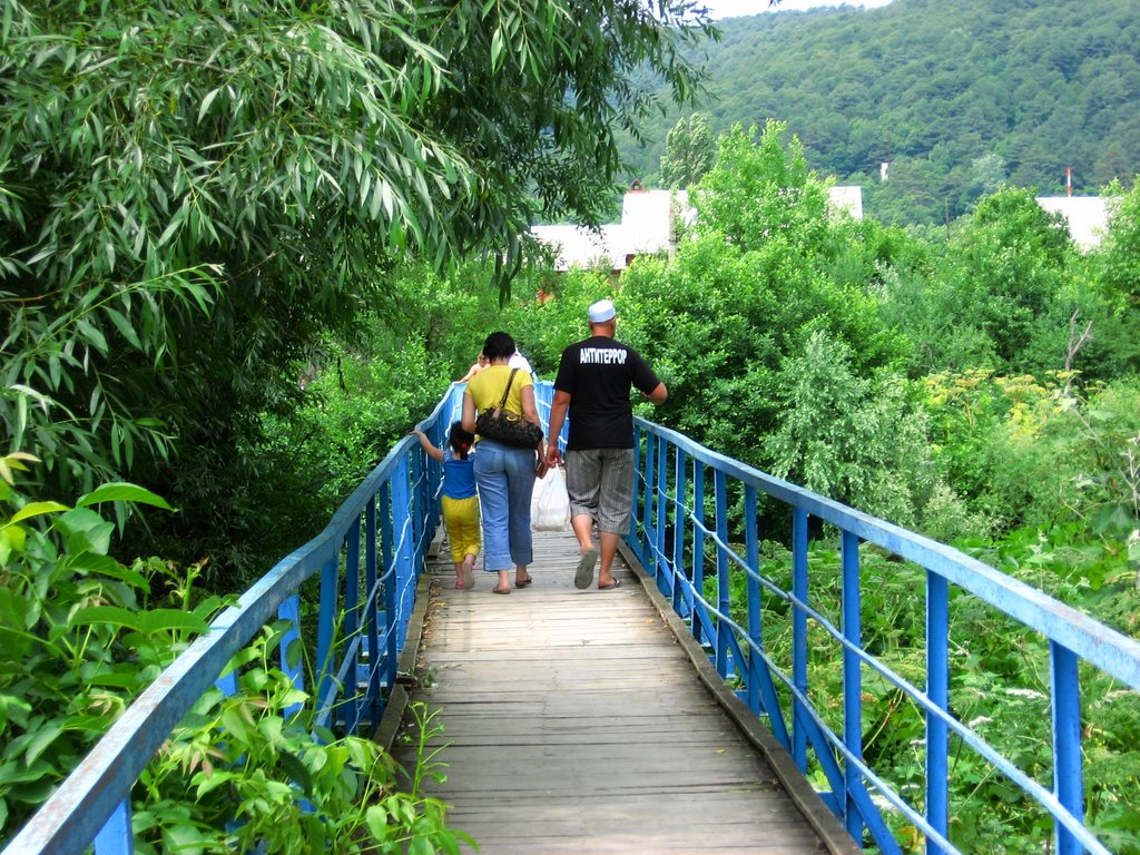 Мостик Архипо-Осиповка. Bridge in Arkhipo-Osipovka.