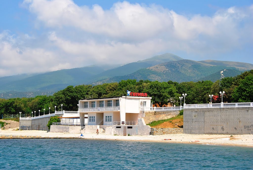 Кабардинка.Море,горы,небо
