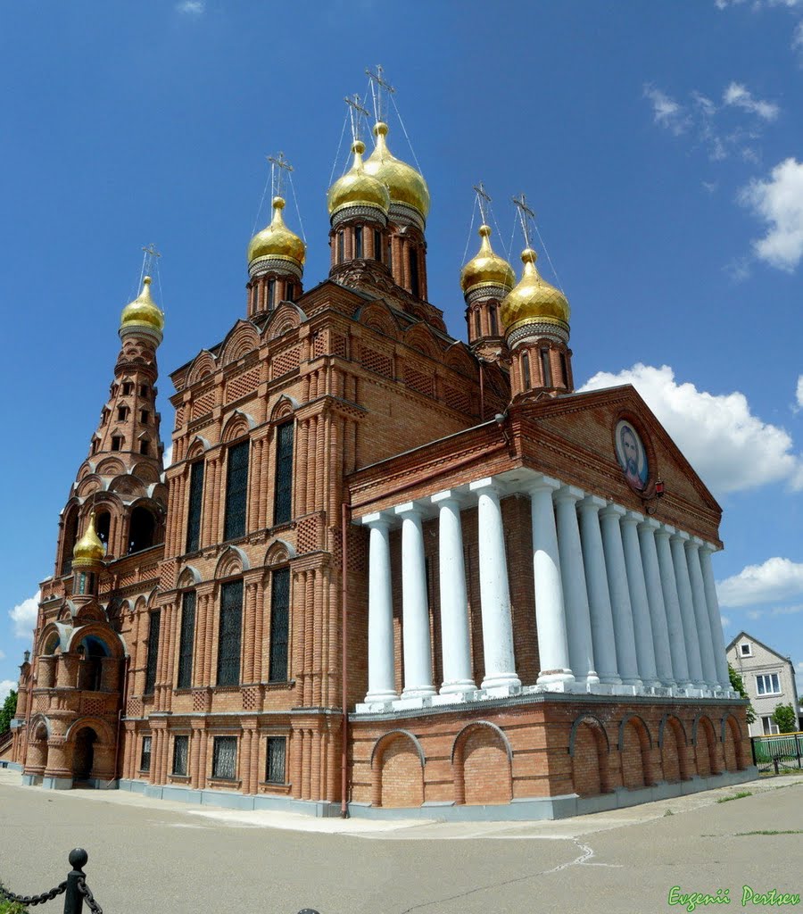 Чудо храм...