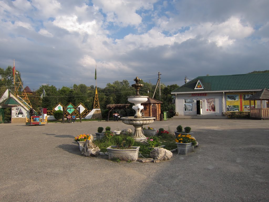 Фонтан в п.Каменномостский, республика Адыгея