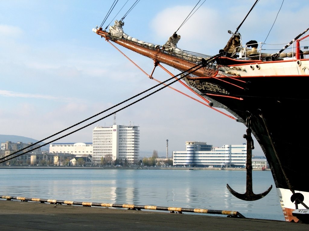 Новороссийск,  Морской возал.