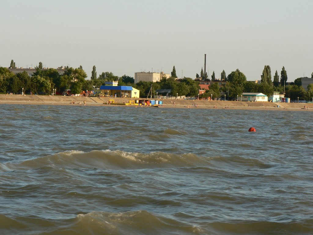 Берег в районе улицы Ленина