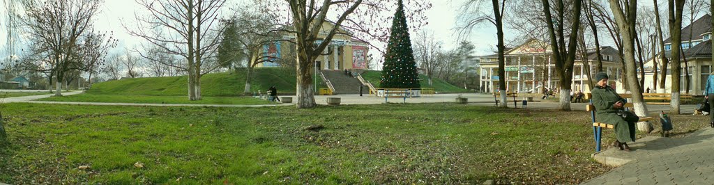 Северская, центр.