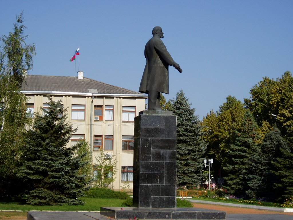 Славя́нск-на-Куба́ни, Slaviansk na Kubani, Uliza Krasnaja,