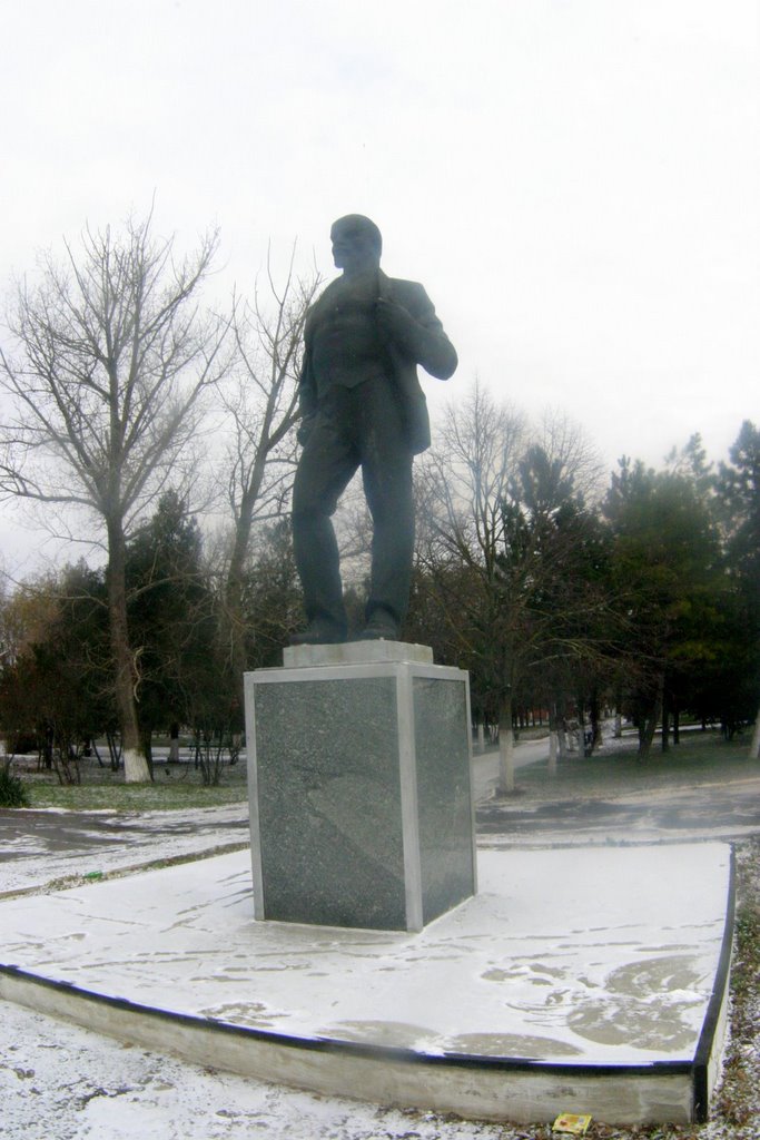 Ленин в Старощербиновке