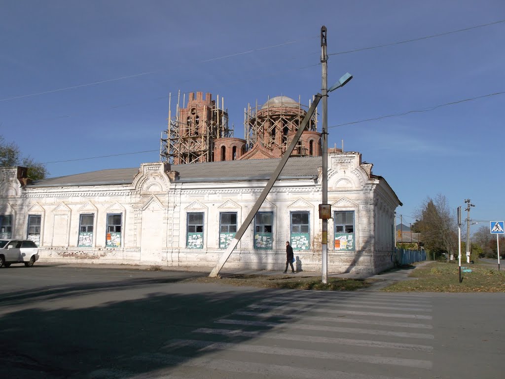 Строящаяся церковь