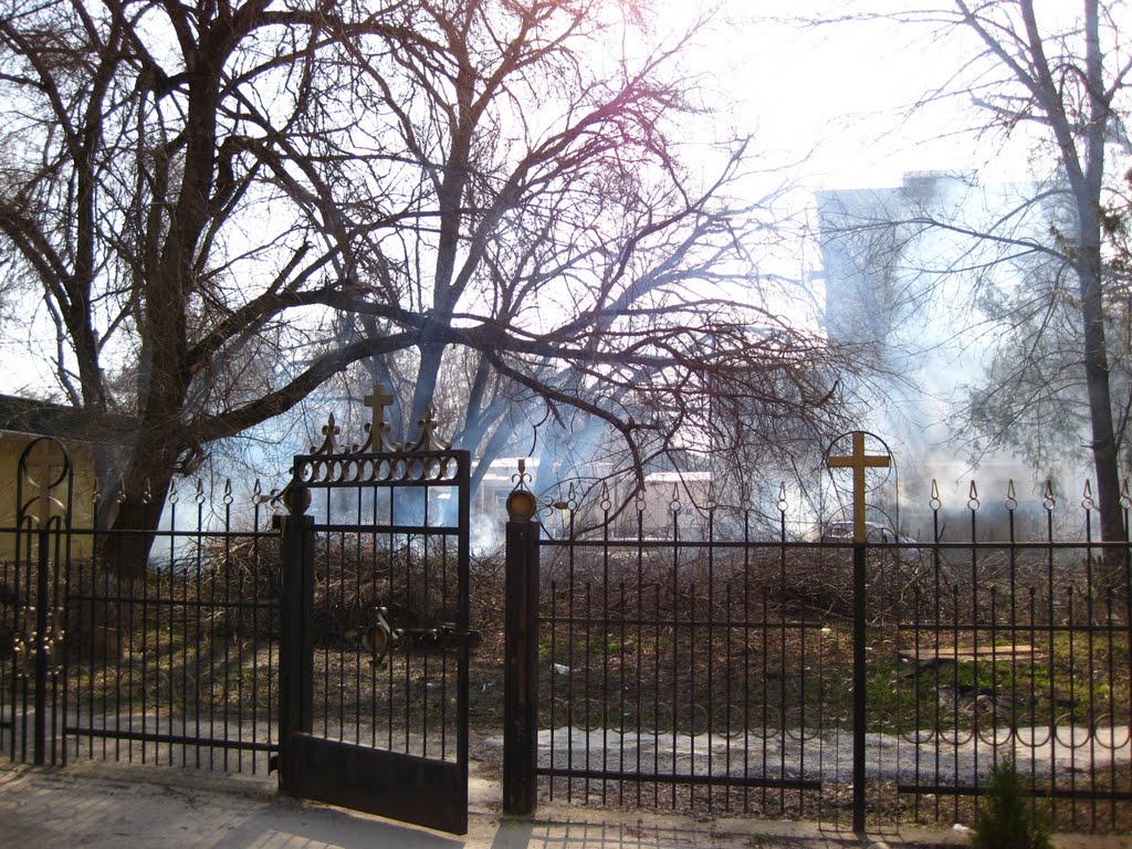 Церковная ограда