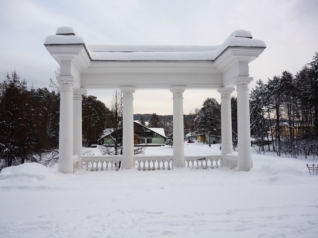 Железногорск, ротонда в парке