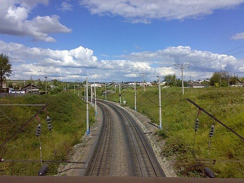 Вид с моста у пос. Восточный