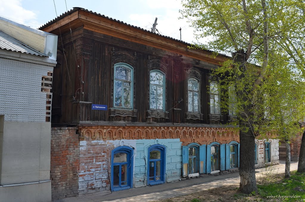 Красноярские кружева: Ачинск ул.Партизанская 37 (май 2012г.)