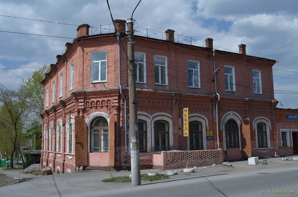 Ачинск. ул.Ленина 18 (май 2012г.)