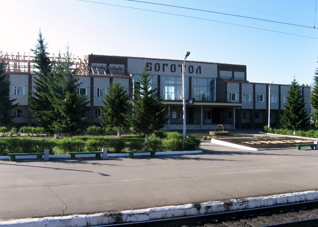 Боготол, вокзал, 17.06.2011